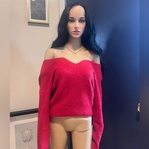 Beautiful red sweater. Size L.